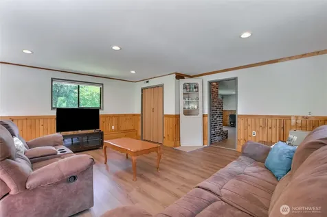 13610 SE 288th Street Kent WA 98042