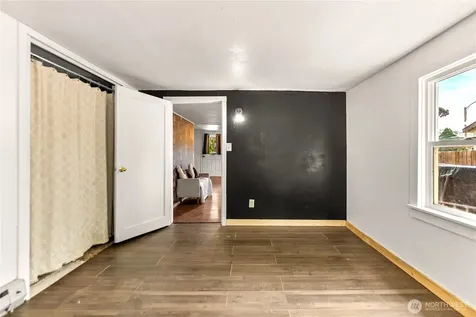 14 S Elm Street Omak WA 98841