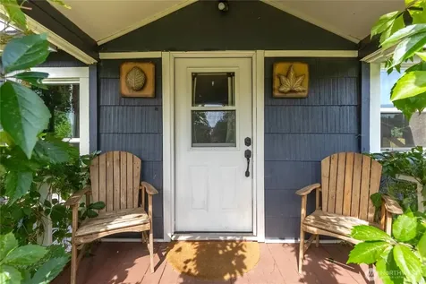 14 S Elm Street Omak WA 98841