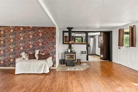 14 S Elm Street Omak WA 98841