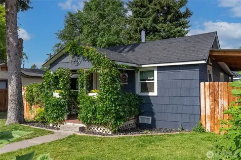 14 S Elm Street Omak WA 98841