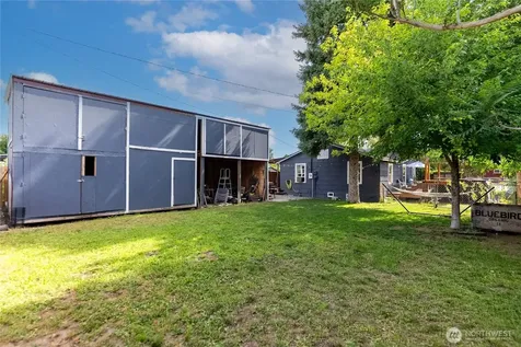 14 S Elm Street Omak WA 98841