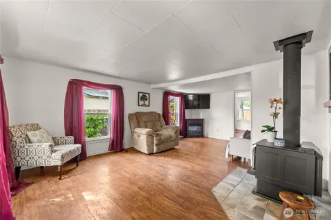 14 S Elm Street Omak WA 98841