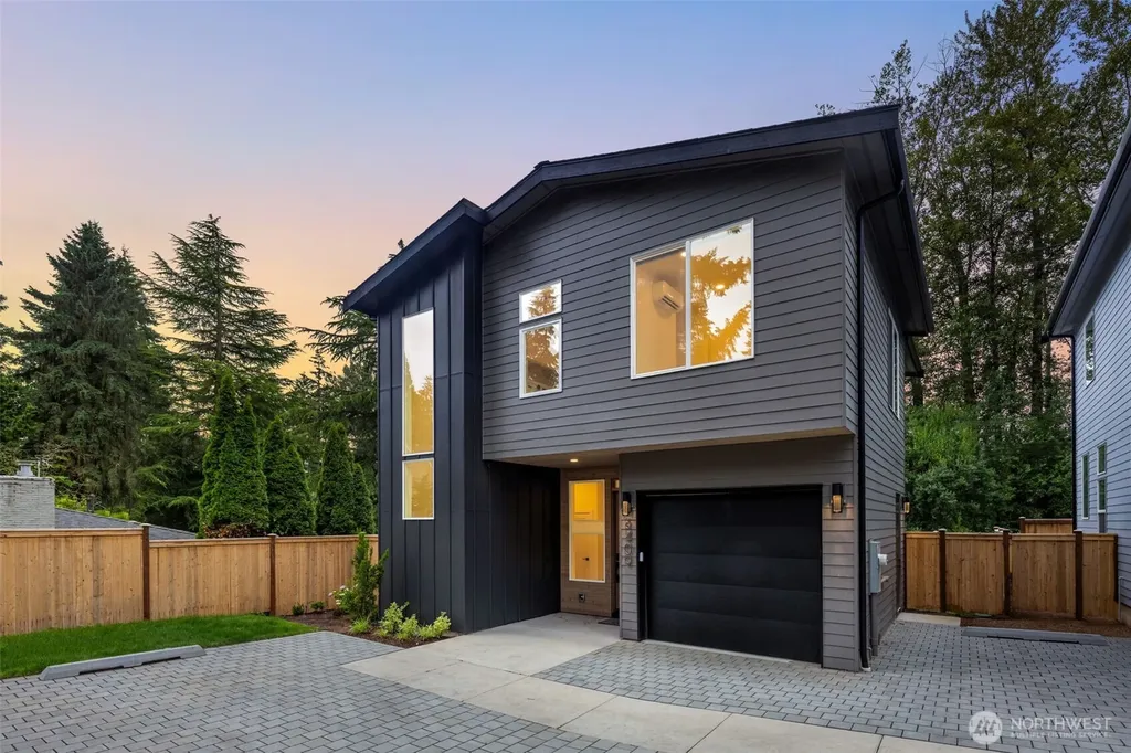 8409 NE 137th Street Kirkland WA 98034