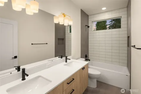 8409 NE 137th Street Kirkland WA 98034