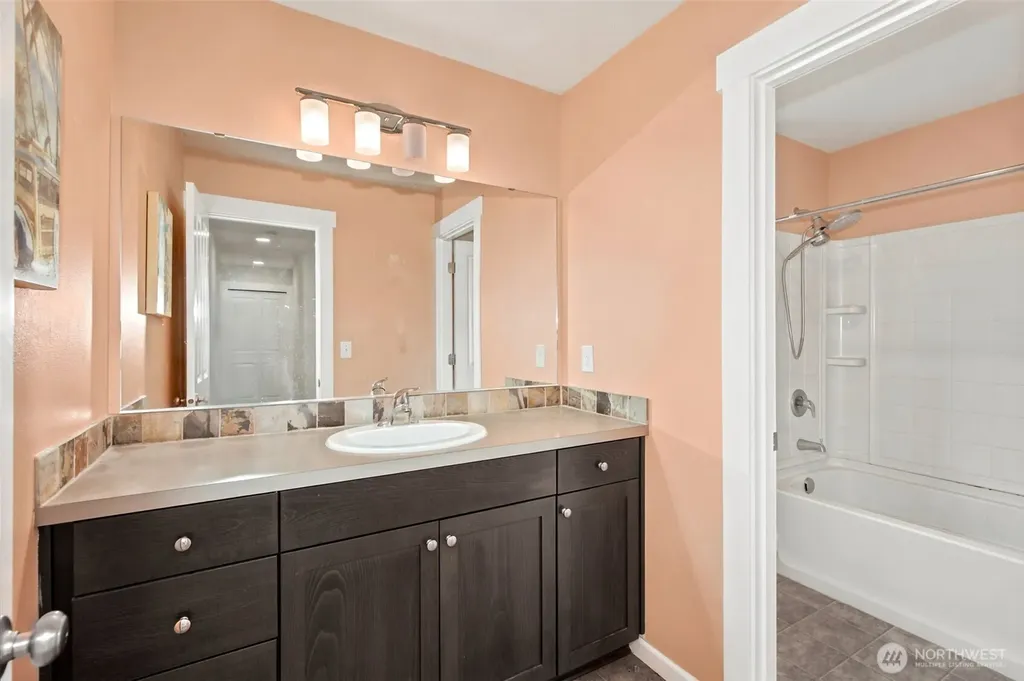 2805 Fiddleback Street NE Lacey WA 98516
