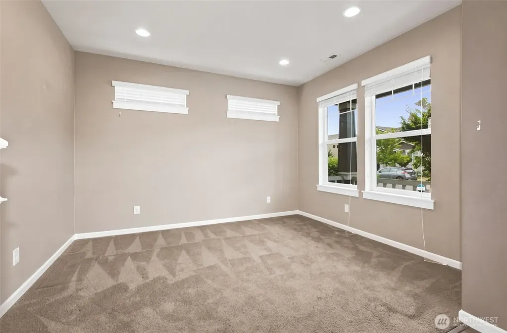 2805 Fiddleback Street NE Lacey WA 98516