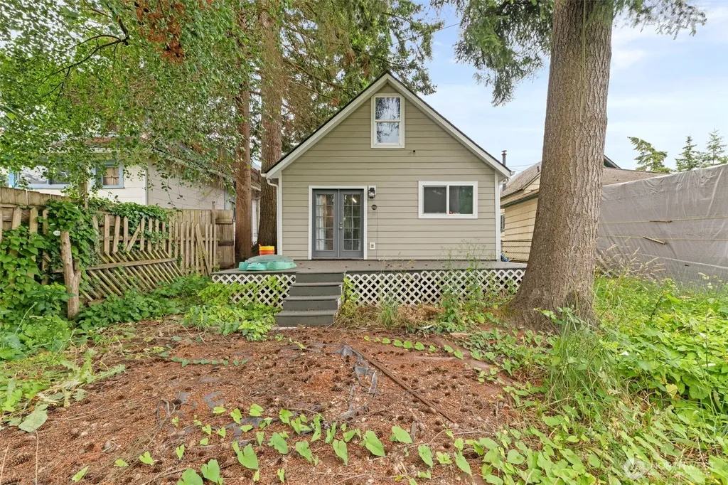 930 NW Pennsylvania Chehalis WA 98532