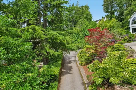8114 W Mercer Way Mercer Island WA 98040