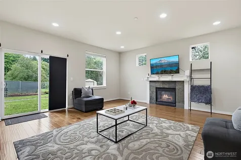25330 128th Avenue SE Kent WA 98030
