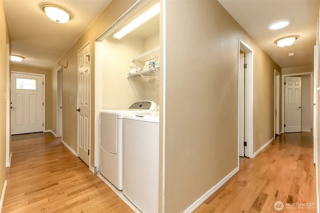 2904 Briarwood Court S Puyallup WA 98374