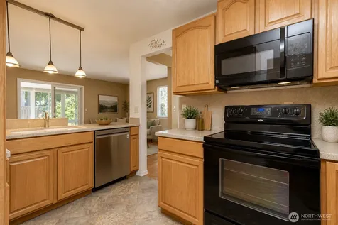 2904 Briarwood Court S Puyallup WA 98374
