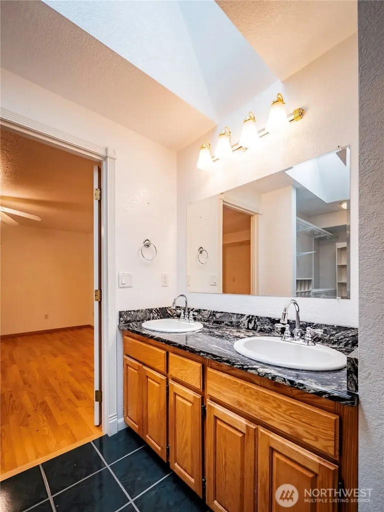 518 H Street SW Tumwater WA 98512