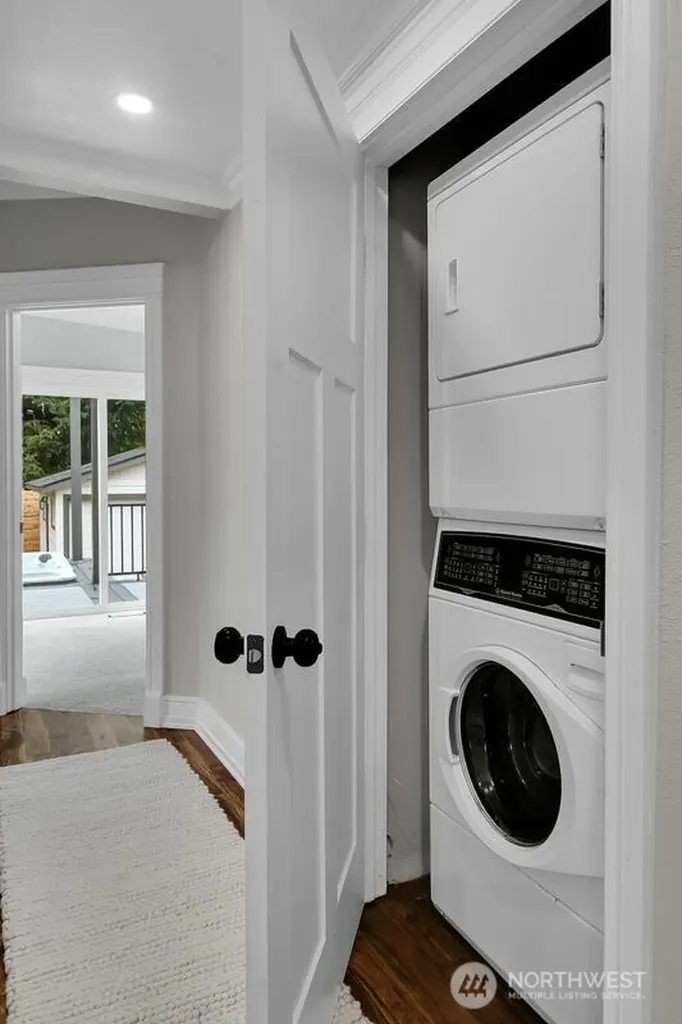13427 5th Avenue SW Burien WA 98146