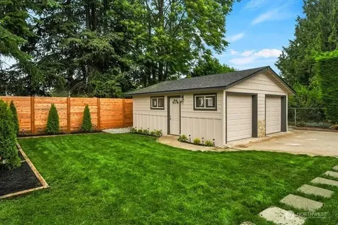 13427 5th Avenue SW Burien WA 98146