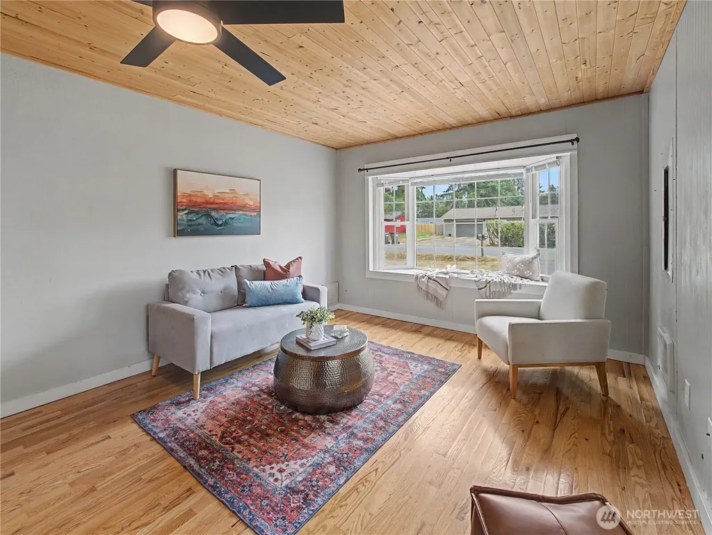 11822 Carter Avenue SW Port Orchard WA 98367