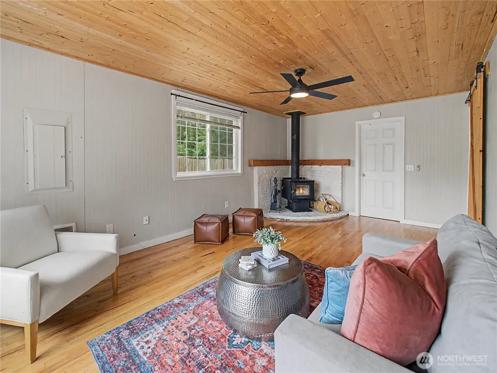 11822 Carter Avenue SW Port Orchard WA 98367