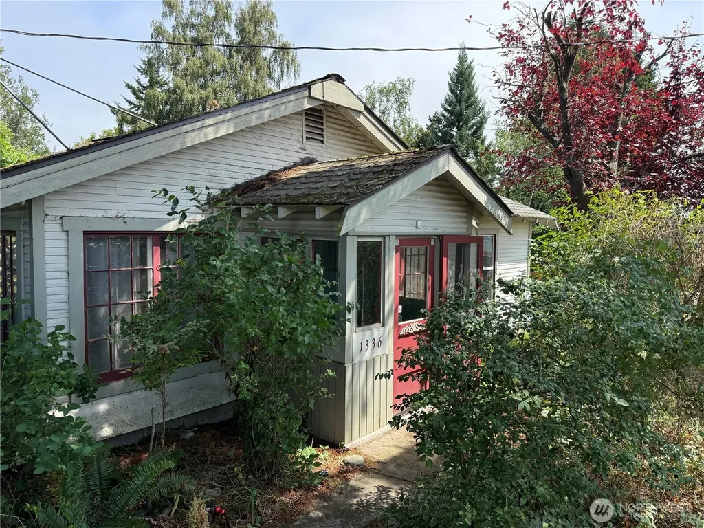 1336 7th Street Port Townsend WA 98368