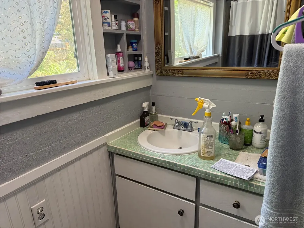 1336 7th Street Port Townsend WA 98368