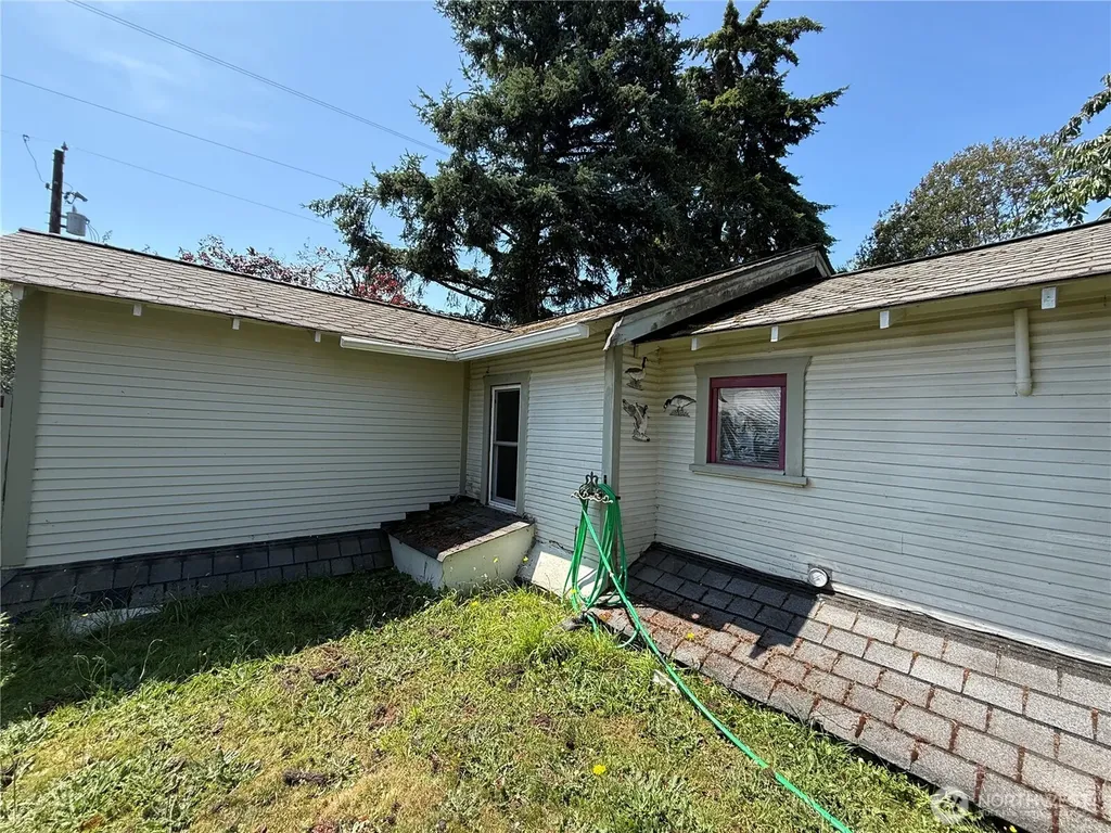 1336 7th Street Port Townsend WA 98368