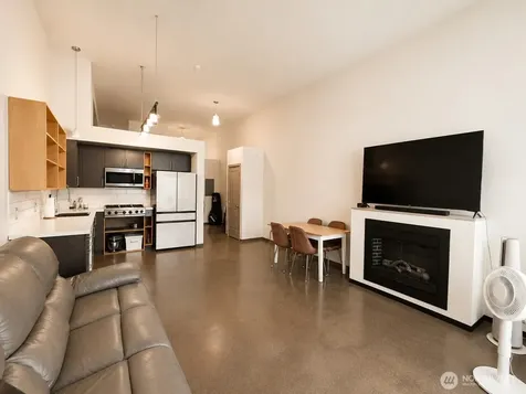 4422 Bagley Avenue N Seattle WA 98103