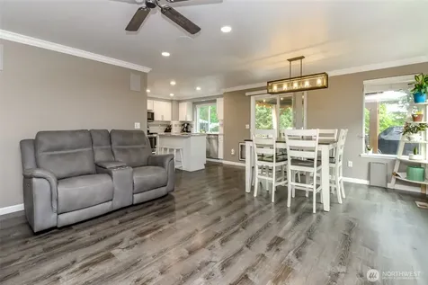 27712 147th Place SE Kent WA 98042