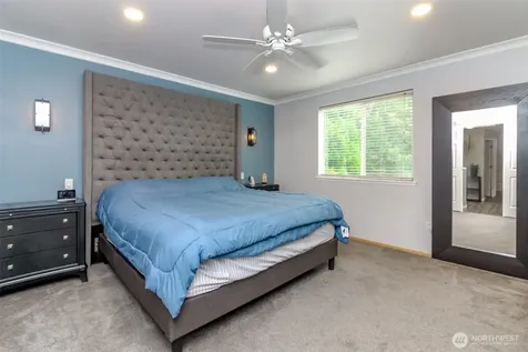 27712 147th Place SE Kent WA 98042