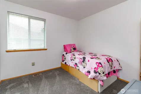 27712 147th Place SE Kent WA 98042