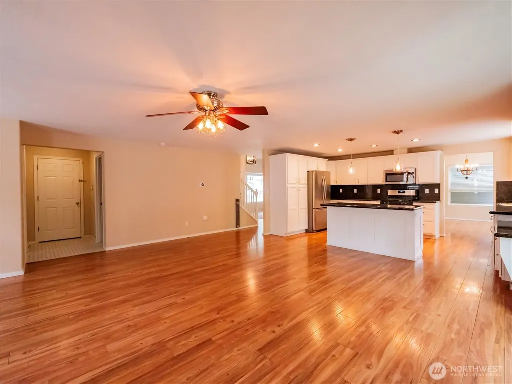 4932 Siskiyou Loop SE Olympia WA 98501