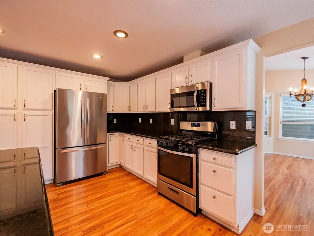4932 Siskiyou Loop SE Olympia WA 98501