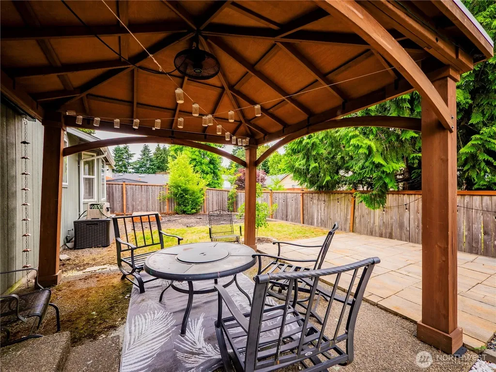 4932 Siskiyou Loop SE Olympia WA 98501