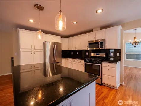 4932 Siskiyou Loop SE Olympia WA 98501