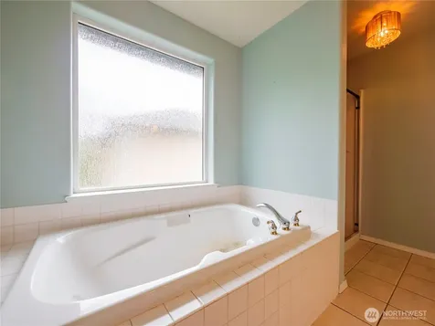 4932 Siskiyou Loop SE Olympia WA 98501