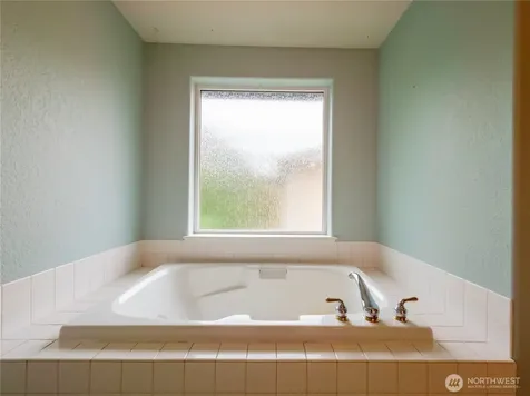 4932 Siskiyou Loop SE Olympia WA 98501