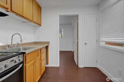 417 23rd Avenue Seattle WA 98122