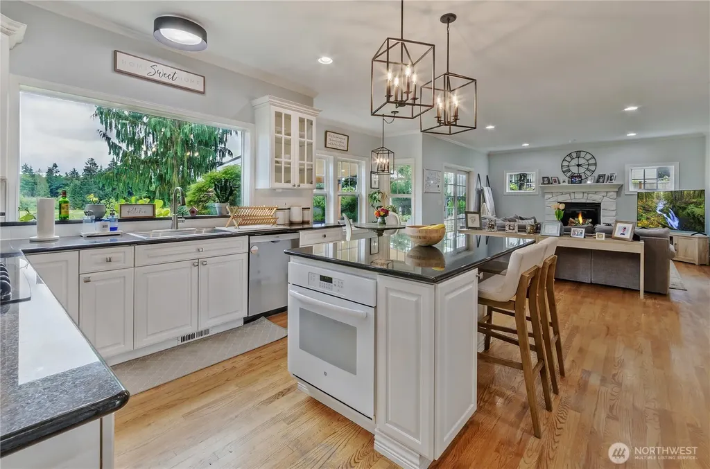 1927 80th Avenue SE Tumwater WA 98501