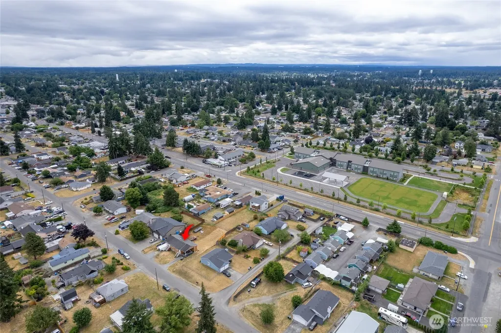 1208 111th Street S Tacoma WA 98444