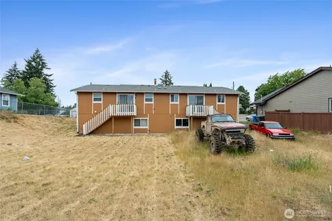1208 111th Street S Tacoma WA 98444