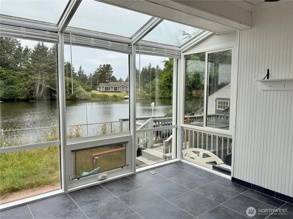 137 Canal Drive NE Ocean Shores WA 98569