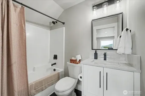 15006 Allison Place Entiat WA 98822