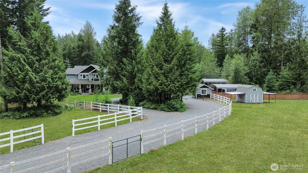 34620 32 Avenue E Eatonville WA 98328