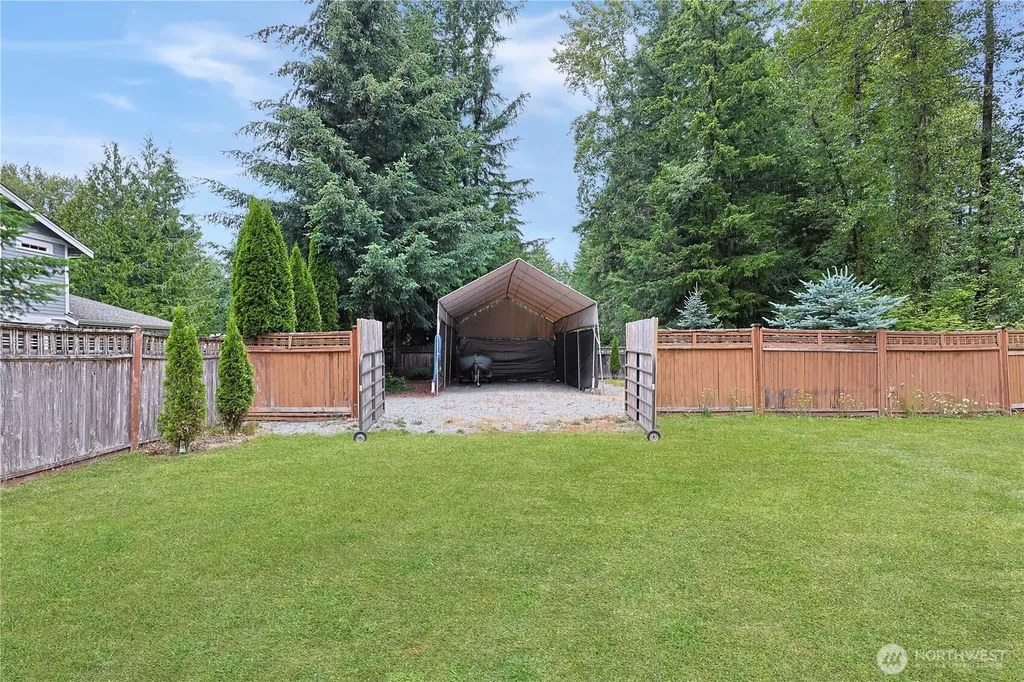 34620 32 Avenue E Eatonville WA 98328