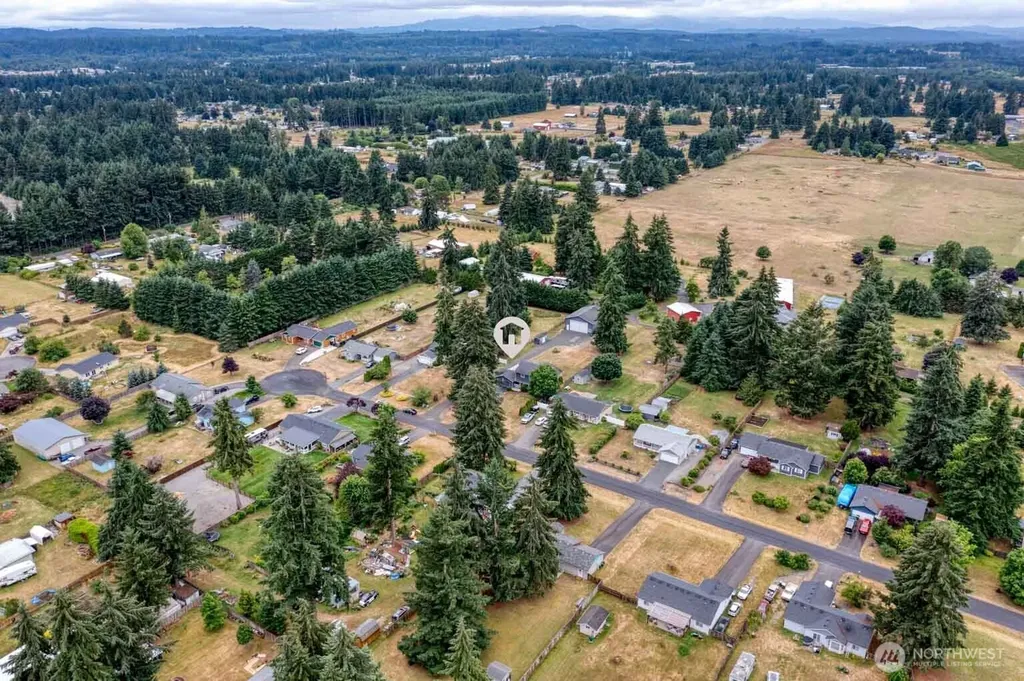 18427 Brandywine Court SW Rochester WA 98579