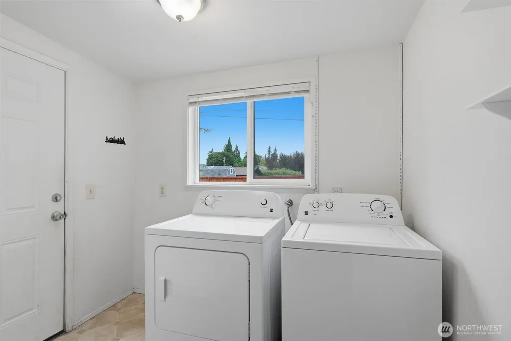 5156 S Cushman Avenue Tacoma WA 98408