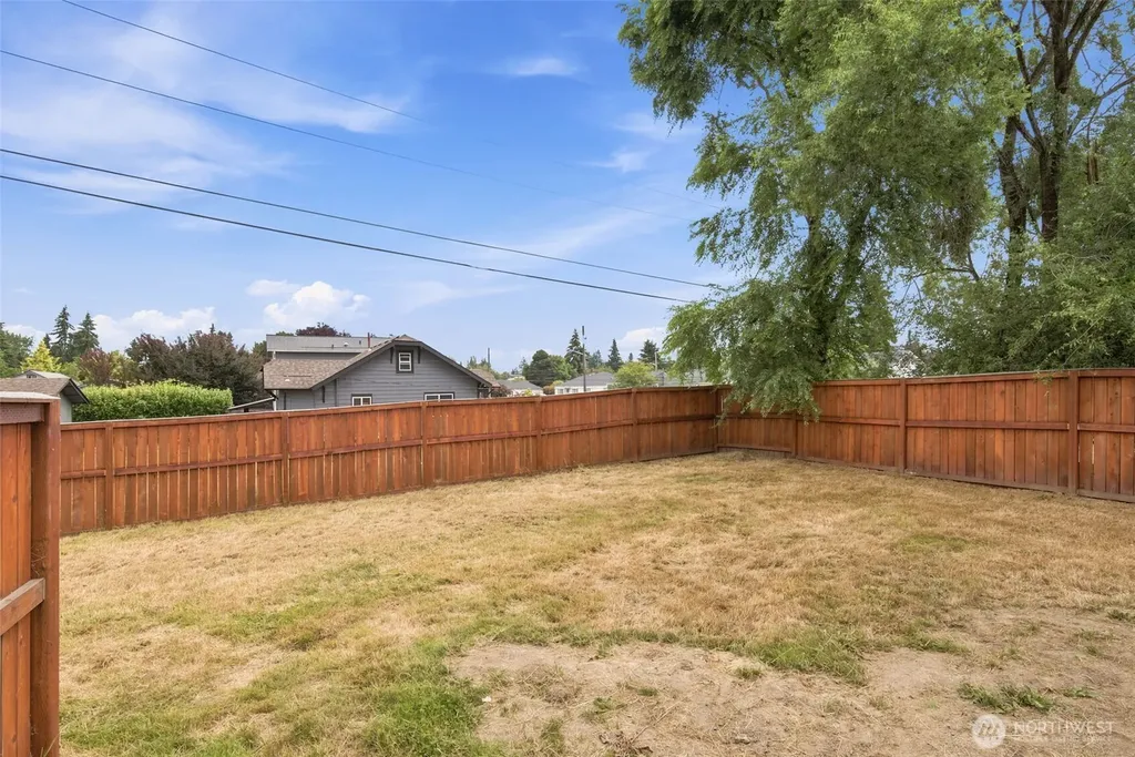 5156 S Cushman Avenue Tacoma WA 98408