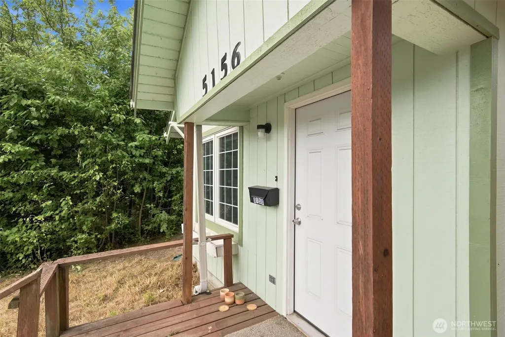 5156 S Cushman Avenue Tacoma WA 98408