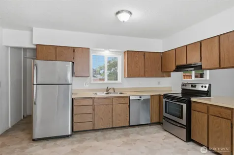 5156 S Cushman Avenue Tacoma WA 98408