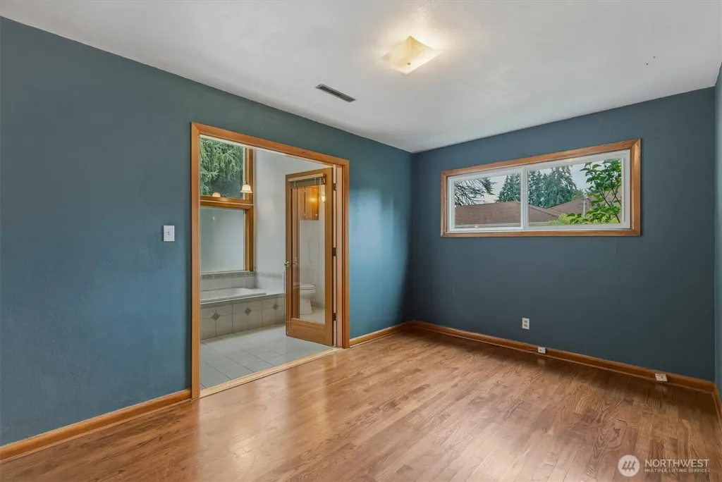 716 Woodard Avenue NE Castle Rock WA 98611