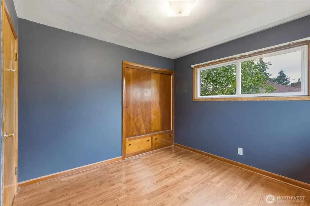 716 Woodard Avenue NE Castle Rock WA 98611