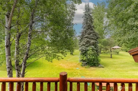 40 Wolf Ridge Lane Winthrop WA 98862
